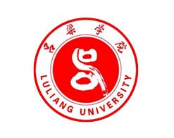 特色兴校”为目标